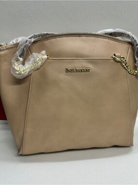 Enzo Angiolini Taupe Leather Tote with Gold Chain Accents